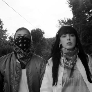 Watch – Sleigh Bells ‘It’s Just Us Now’