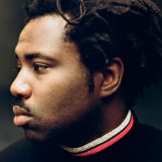 Listen – Sampha ‘(No One Knows Me) Like The Piano’